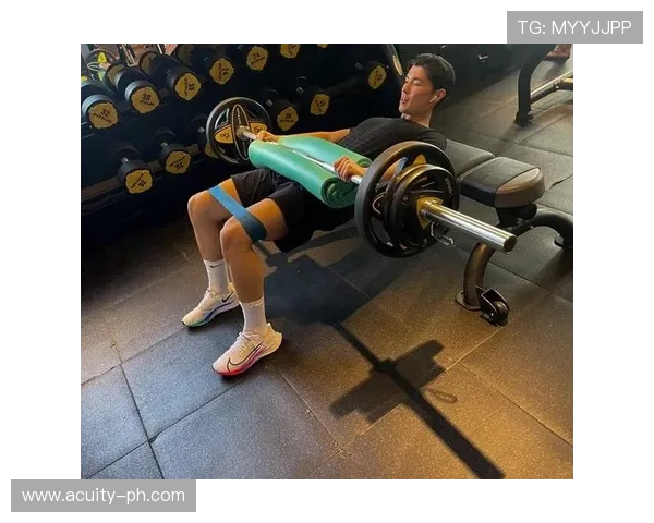 国安球员基地集中康复训练日常