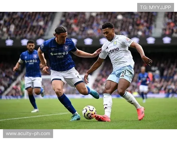 布莱顿领跑马拉争夺蓝军仍有望